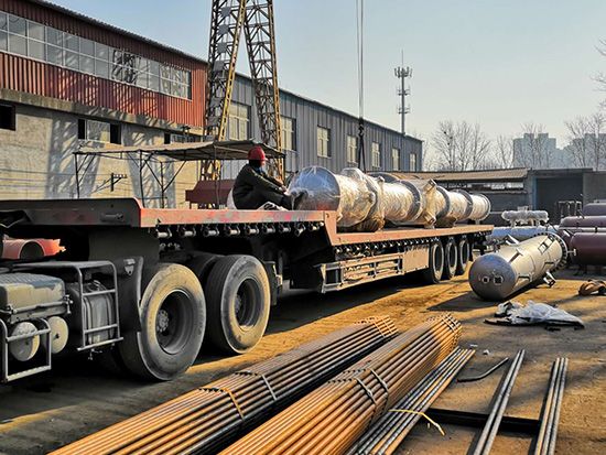 管殼式換熱器主要有哪幾種結(jié)構(gòu)？各有何特點(diǎn)？